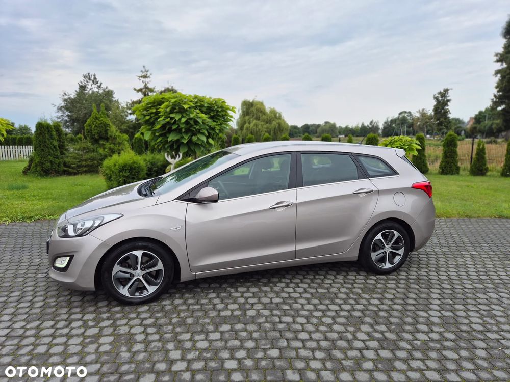 Hyundai i30 1.6 GDI Style - 12