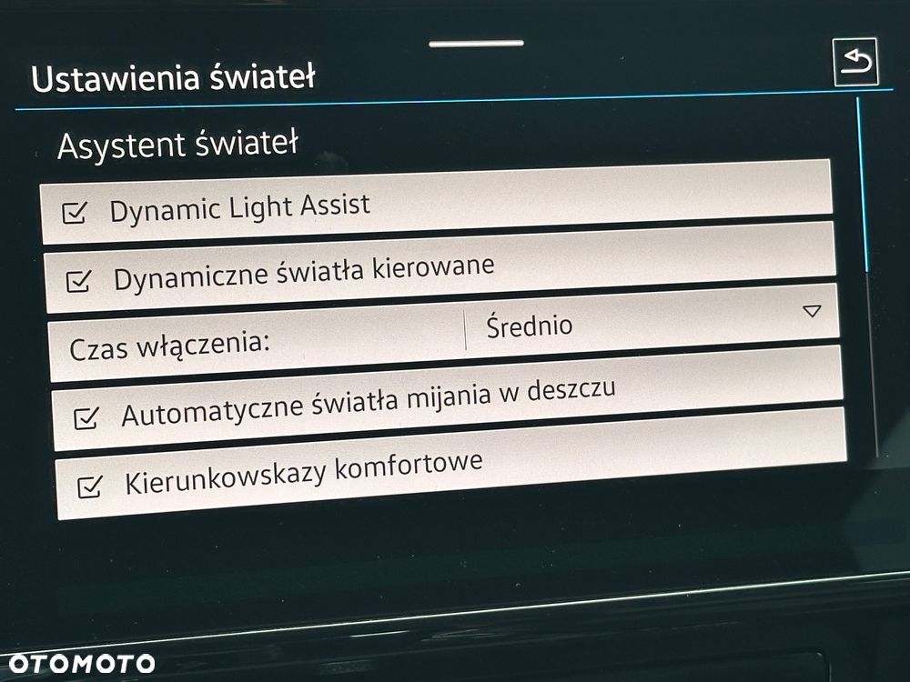 Volkswagen Arteon 2.0 TDI SCR 4Motion DSG R-Line - 25