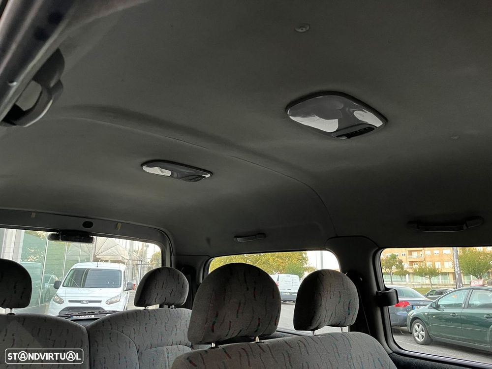 Hyundai H-1 - 18
