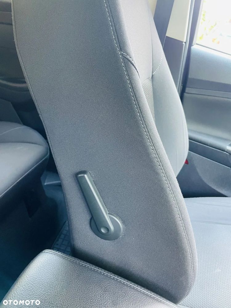Ford Focus 1.6 SYNC Edition - 37