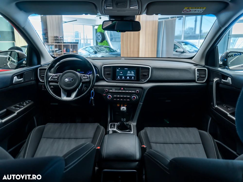 Kia Sportage 1.6 GDI 2WD Black Edition - 7