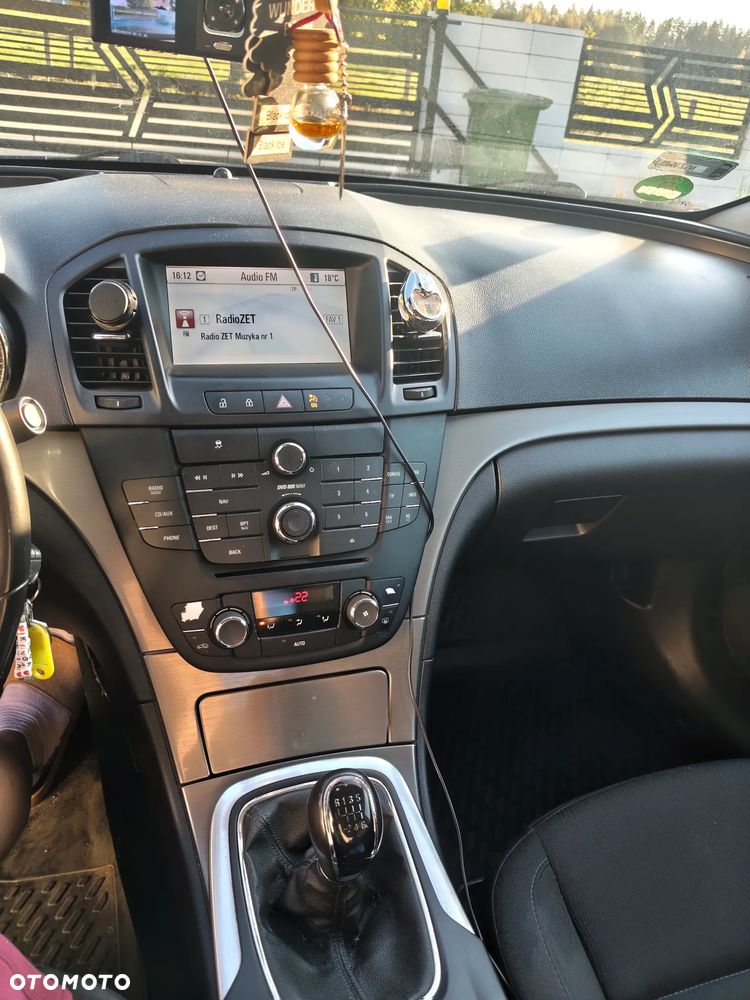 Opel Insignia - 23