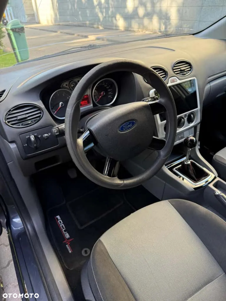 Ford Focus - 9