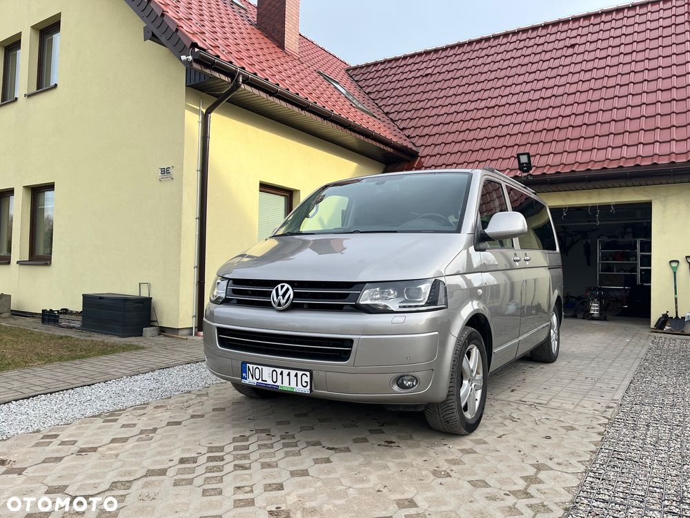 Volkswagen Multivan - 1