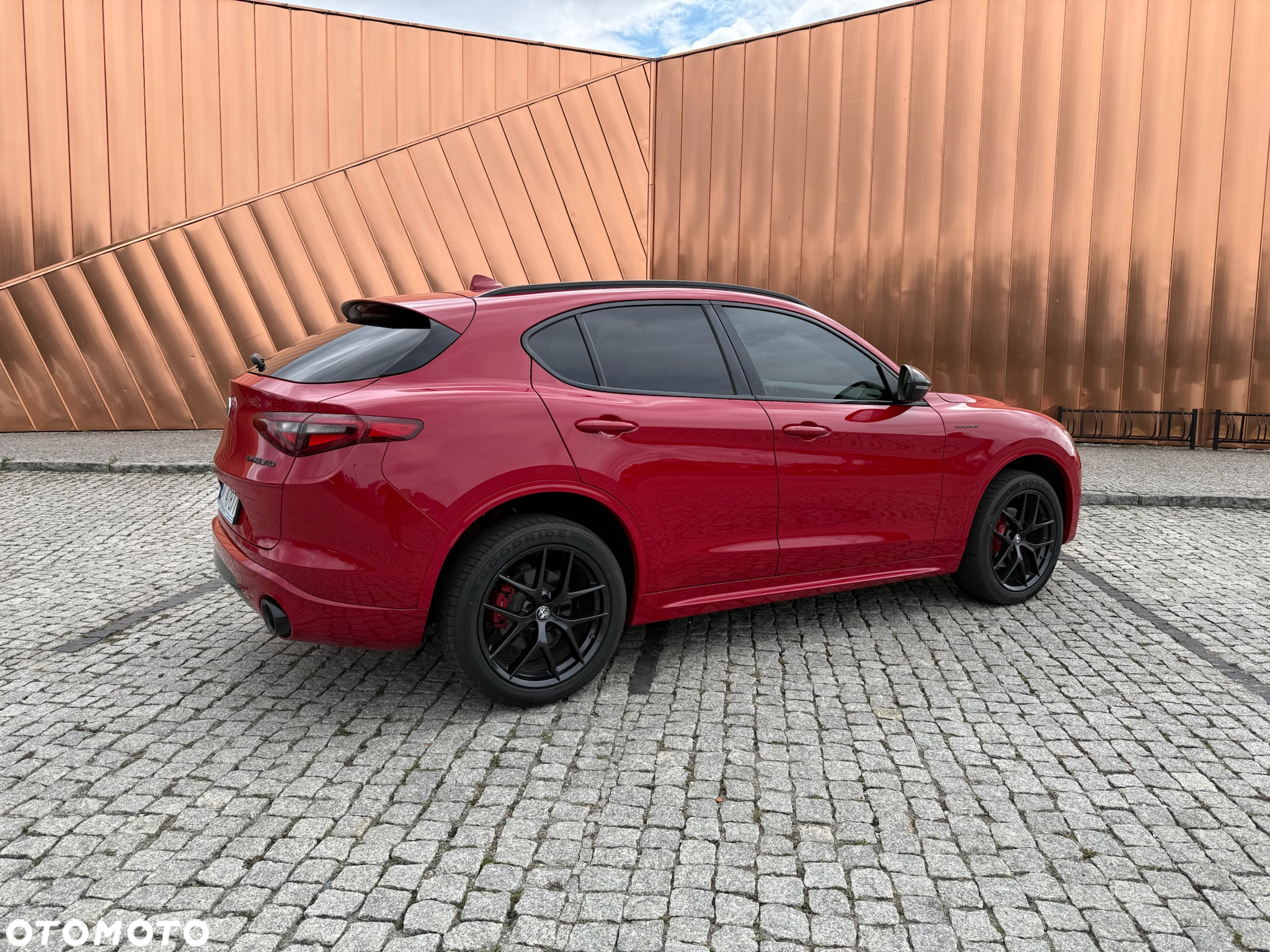 Alfa Romeo Stelvio - 9