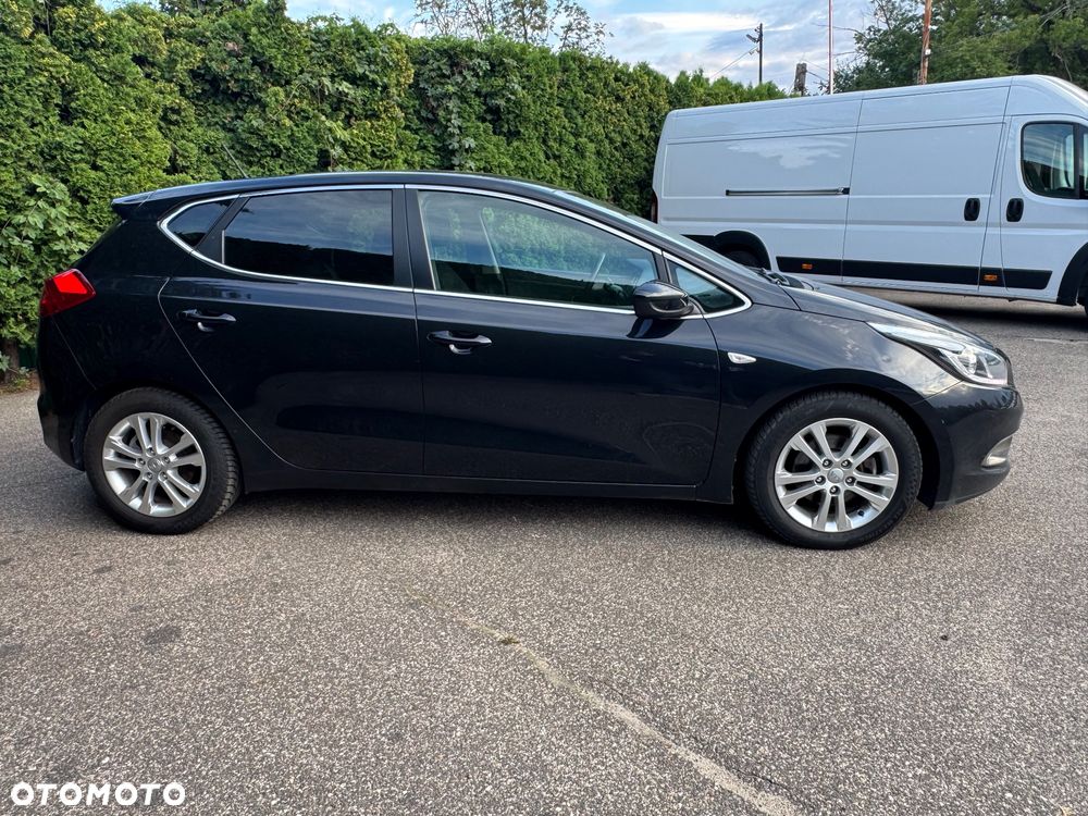 Kia Ceed 1.4 CRDi 90 ISG Spirit - 8