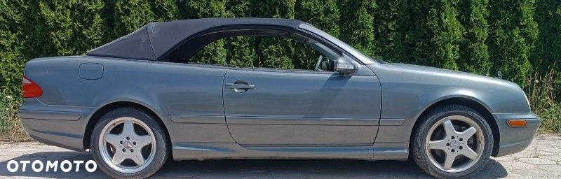 Mercedes-Benz CLK - 2