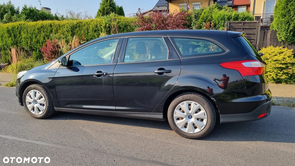 Ford Focus 1.6 Trend - 8
