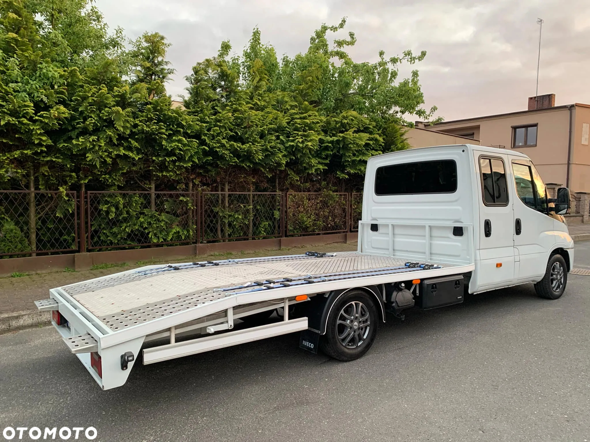 Iveco Daily HI-MATIC _ AUTOLAWETA _ Idealny Stan - 30