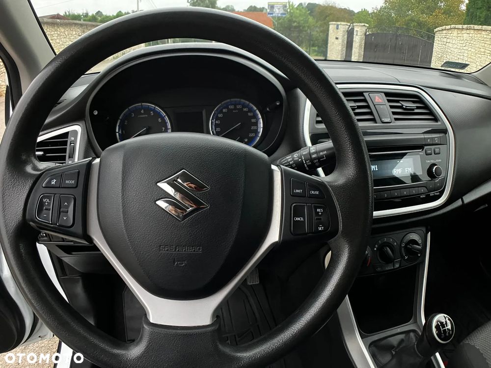 Suzuki SX4 S-Cross 1.6 Comfort - 9