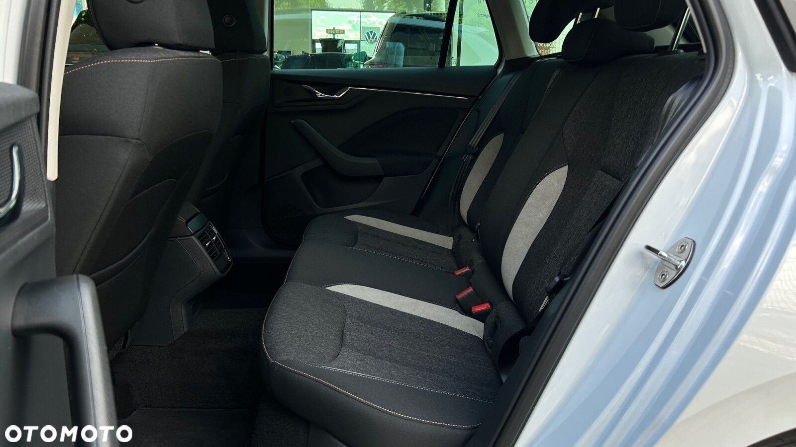 Skoda Kamiq 1.5 TSI Style DSG - 13