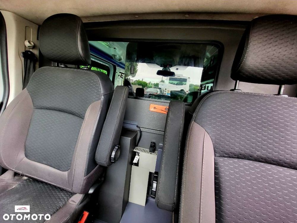 Renault Trafic - 24
