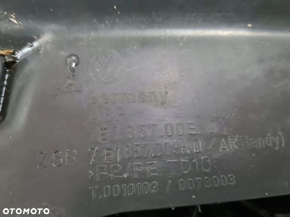 VW T5 LIFT CARAVELLE konsola deska kokpit 7E1857005D - 7