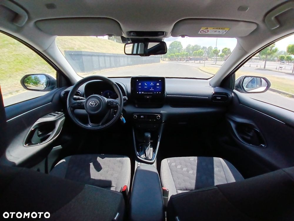 Toyota Yaris Hybrid 1.5 Style - 22