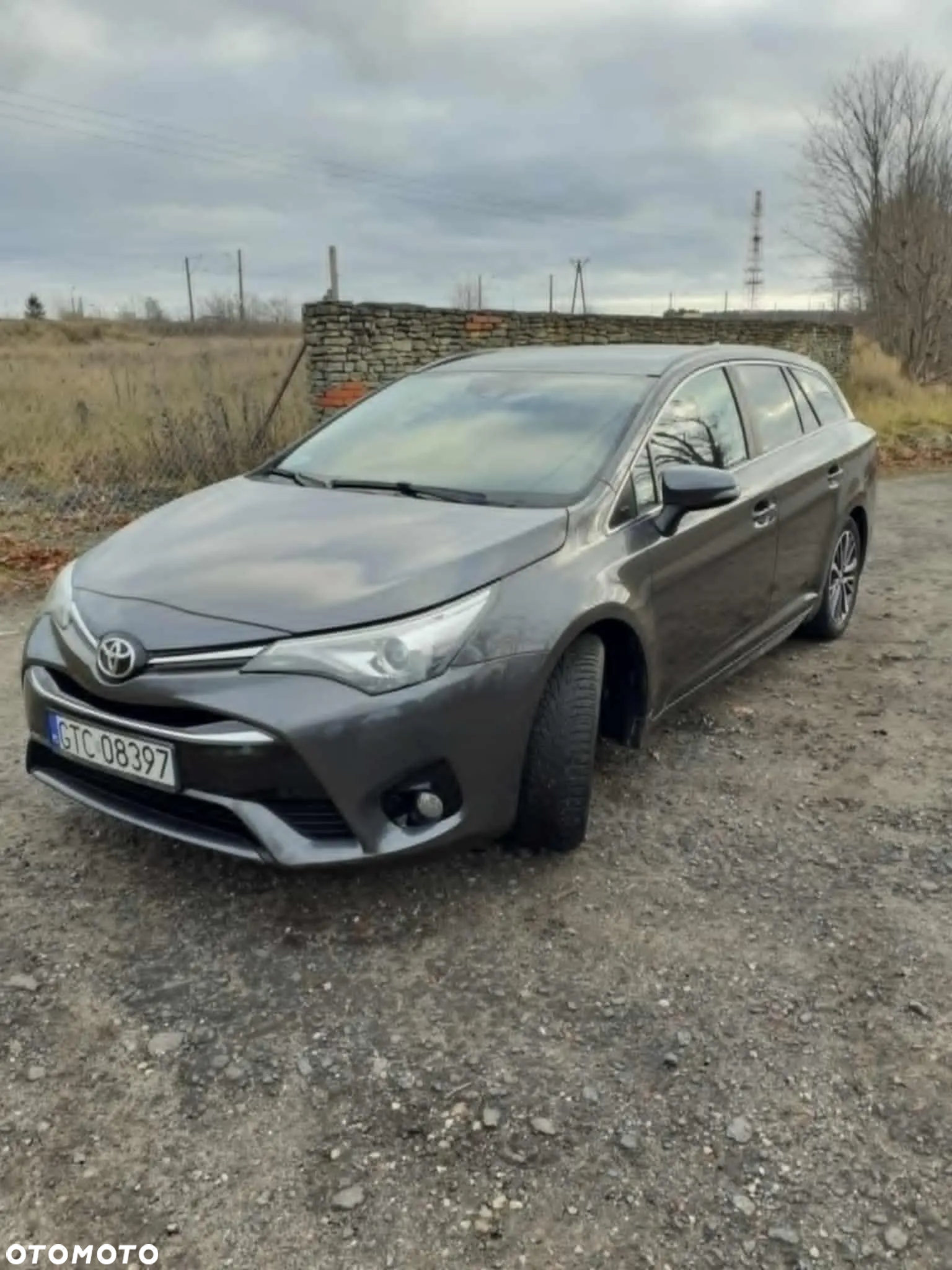 Toyota Avensis 1.8 Sol - 3
