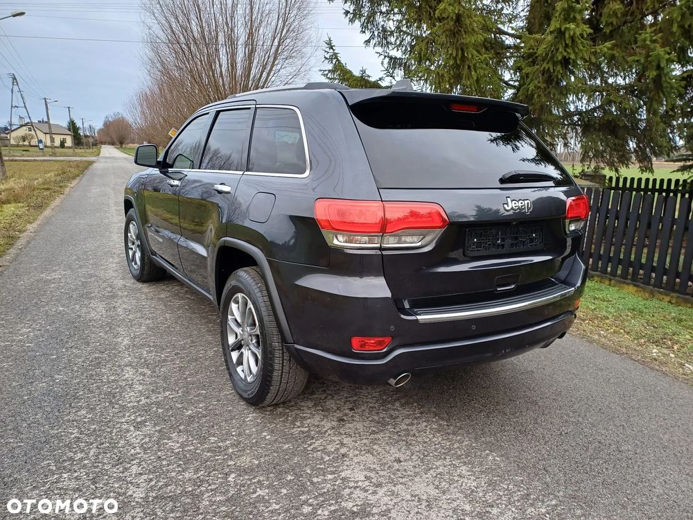 Jeep Grand Cherokee - 4