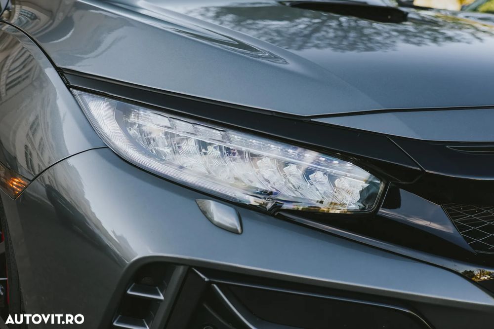 Honda Civic Type R 2.0 VTEC Turbo Ultimate Edition - 12