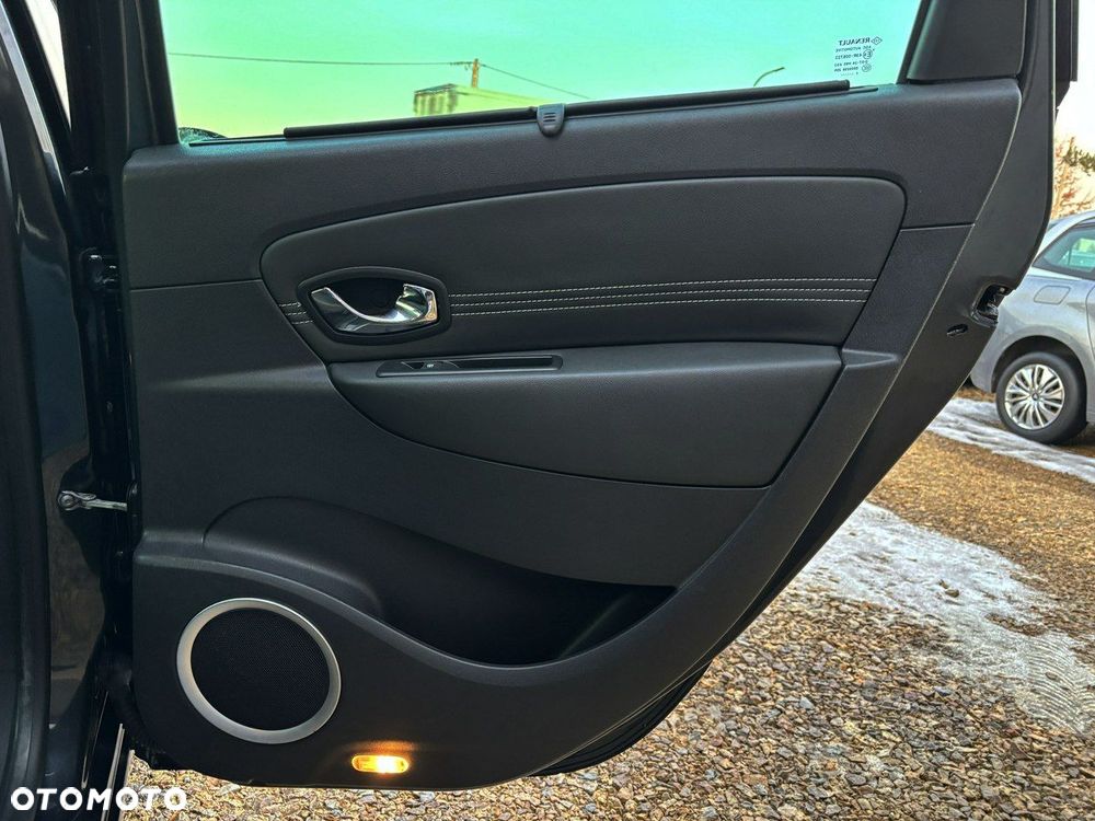 Renault Grand Scenic - 24