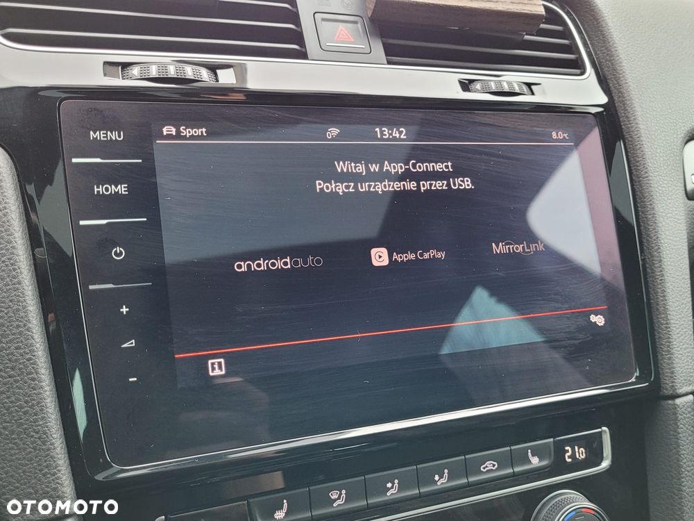 Volkswagen Golf - 16