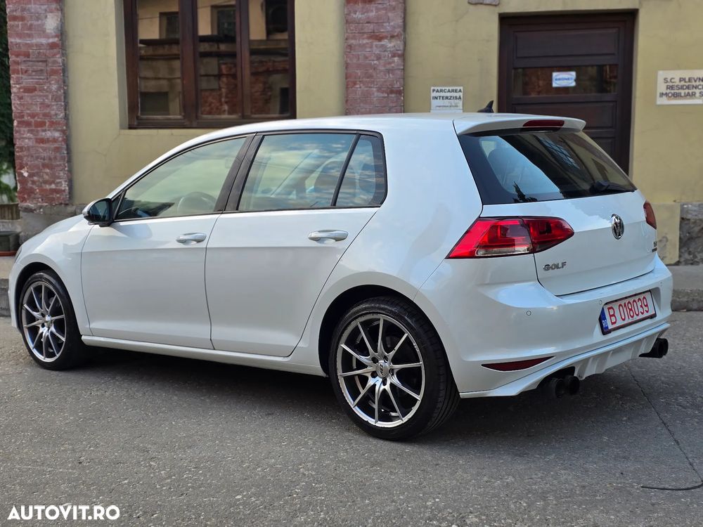 Volkswagen Golf 1.4 TSI Highline - 3