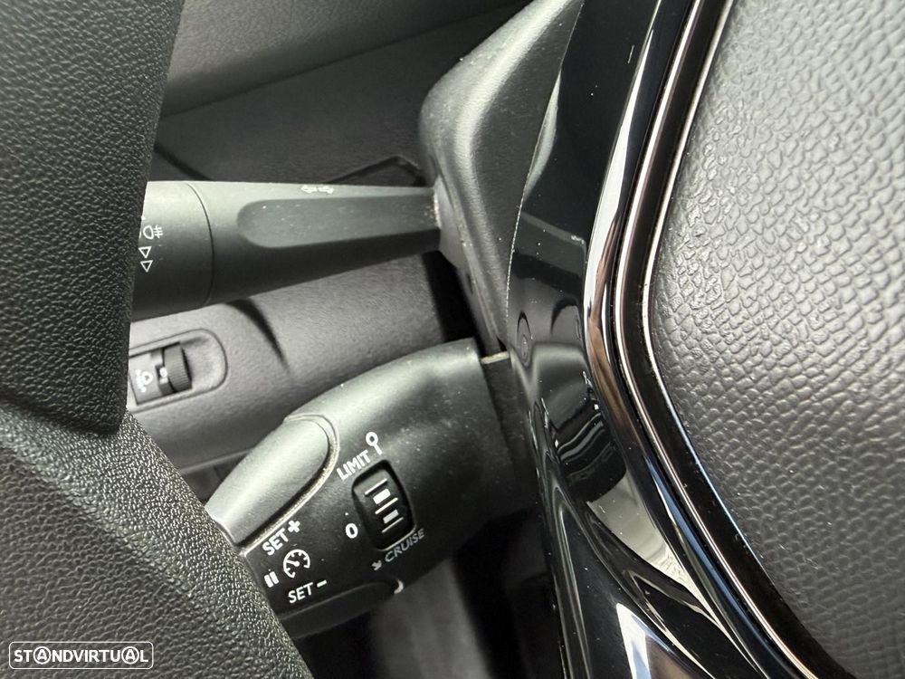 Peugeot Partner 1.5 Blue-HDI Premiun 3Lug IVA Dedutivel Ecrã - 29