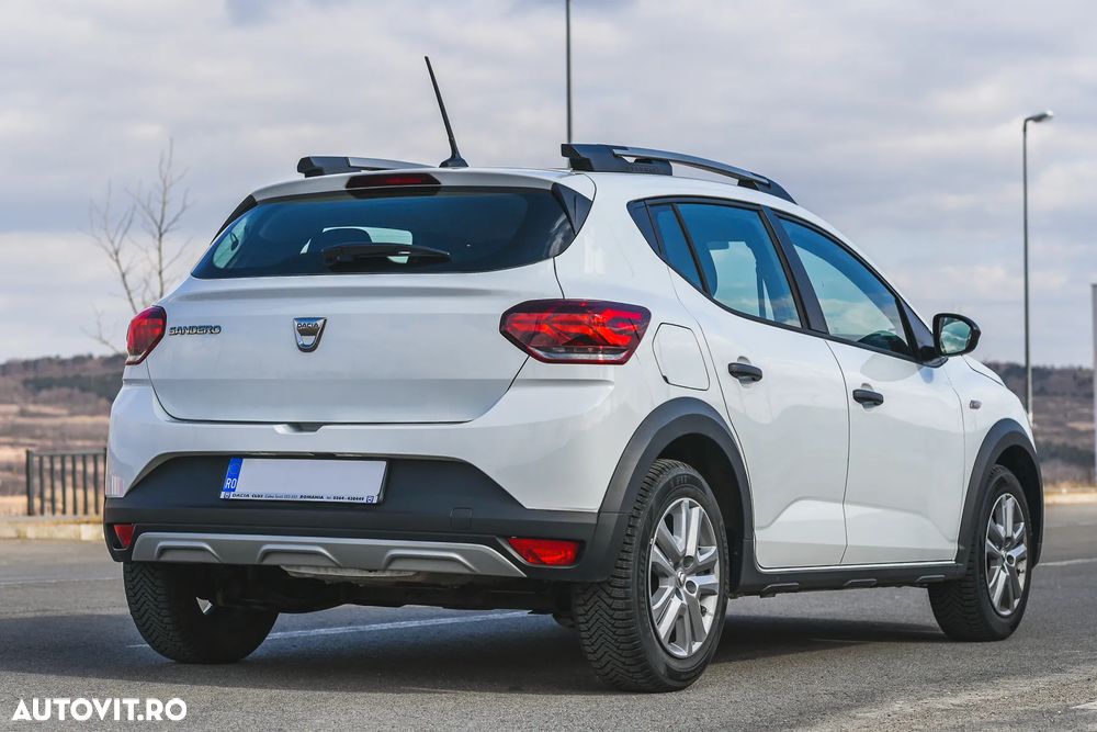 Dacia Sandero TCe 90 Essential - 3