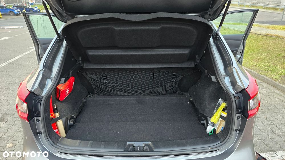 Nissan Qashqai 1.2 DIG-T Acenta EU6 - 16