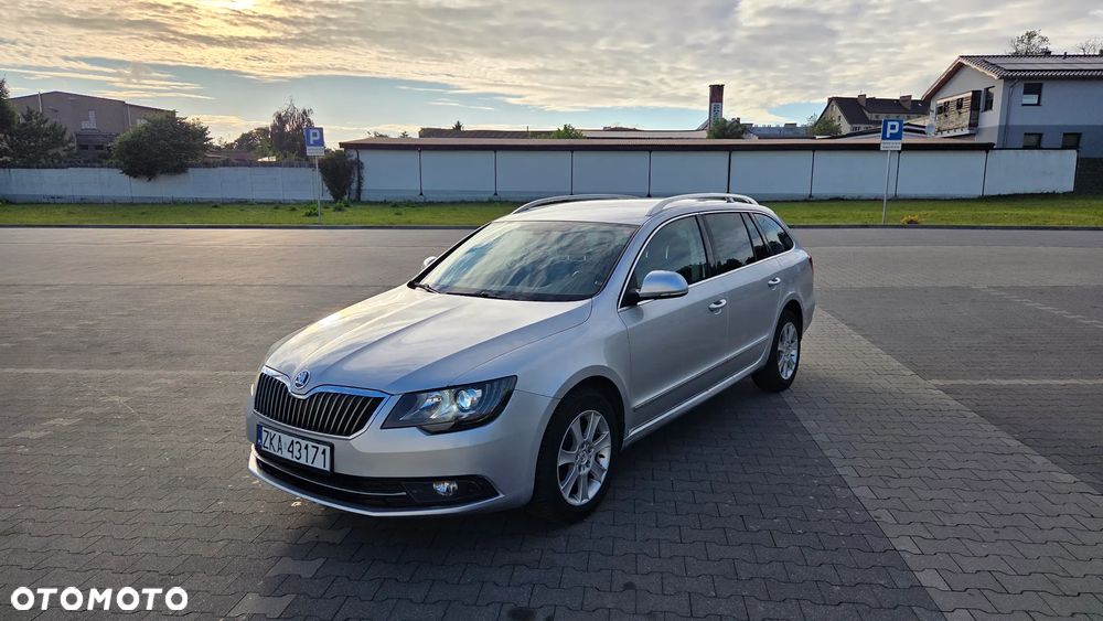 Skoda Superb 2.0 TDI DSG Elegance - 1