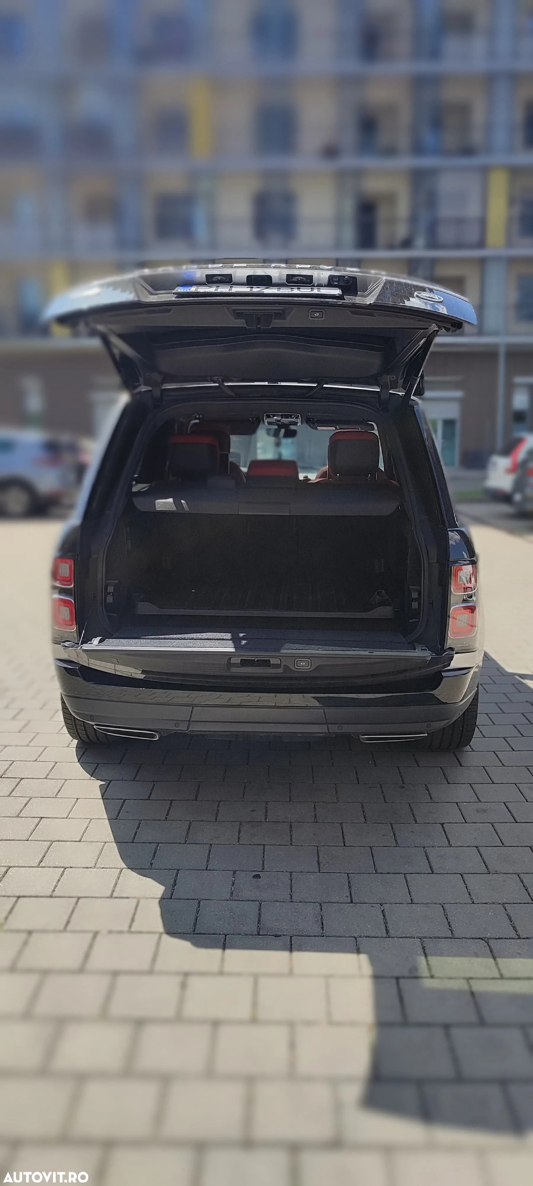 Land Rover Range Rover 2.0 l4 PHEV Autobiography - 5