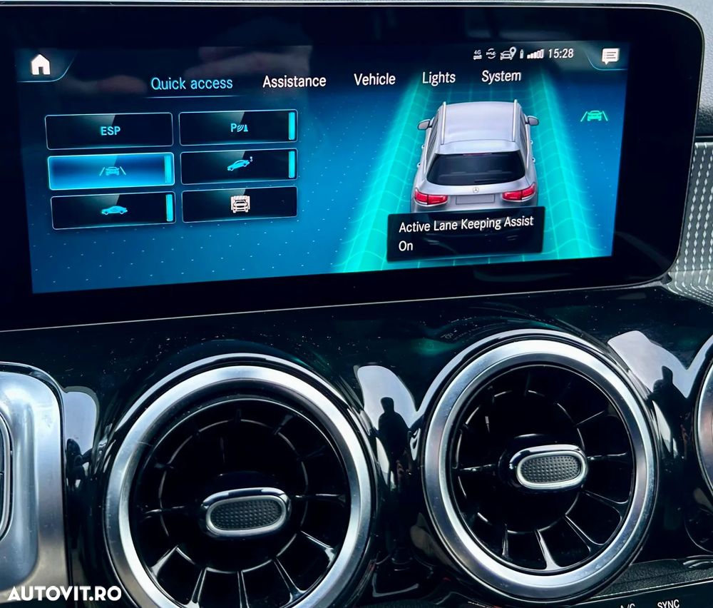 Mercedes-Benz GLB - 23