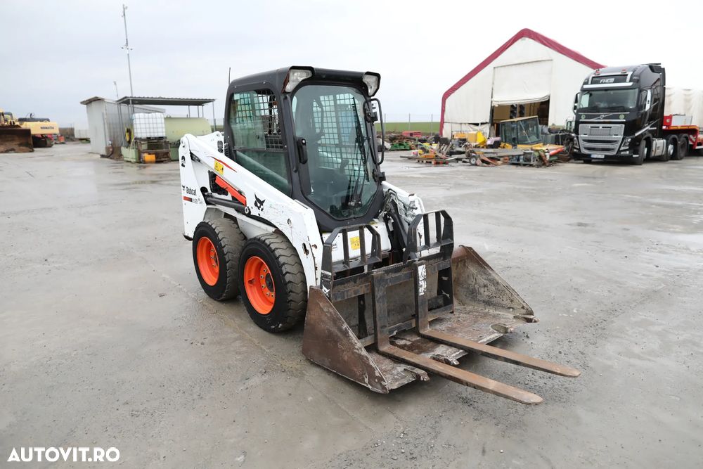 Bobcat S450 - 1