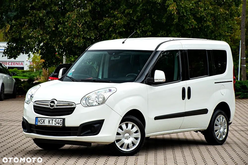 Opel Combo 1.4 Cosmo Eu6 - 13