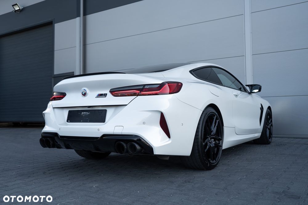 BMW M8 - 2