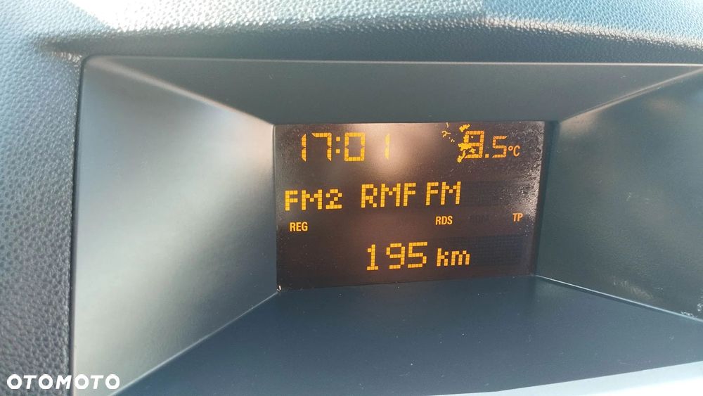 Opel Astra 1.6 Enjoy - 12