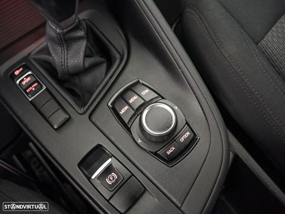 BMW X1 16 d sDrive - 24