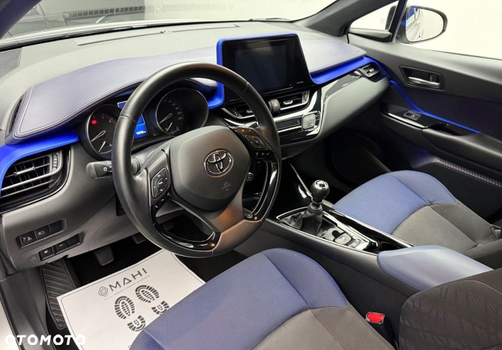 Toyota C-HR - 23