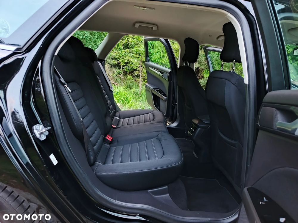 Ford Mondeo 2.0 EcoBlue Business Edition - 17