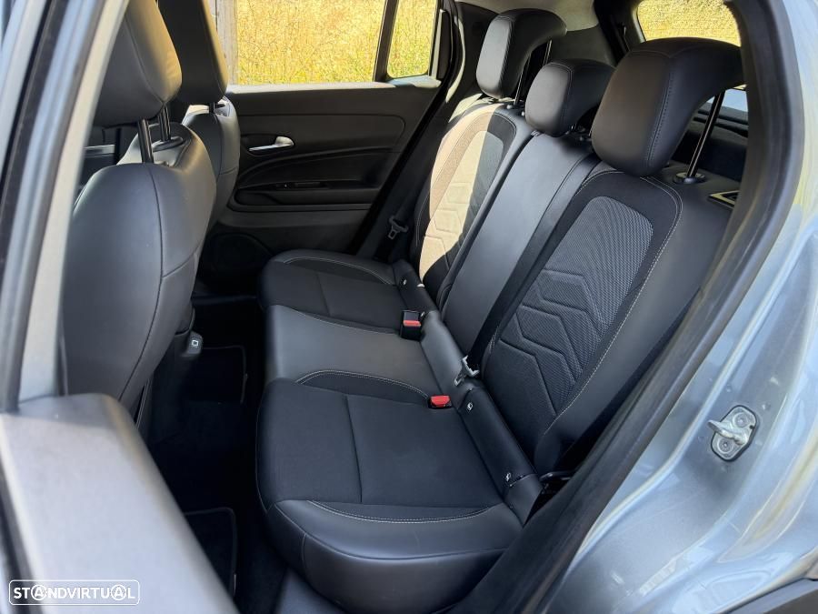 Jeep Avenger 1.2 GSE T3 Altitude - 18