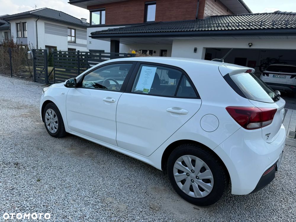 Kia Rio 1.0 T-GDI M - 10