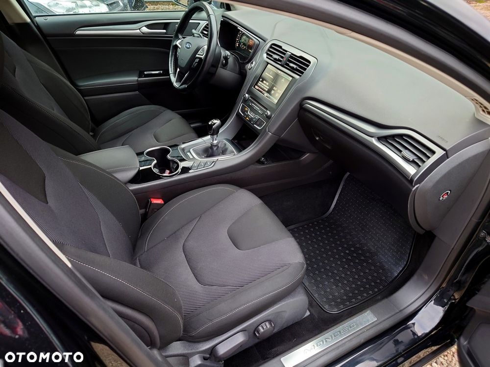 Ford Mondeo 2.0 TDCi Titanium - 11