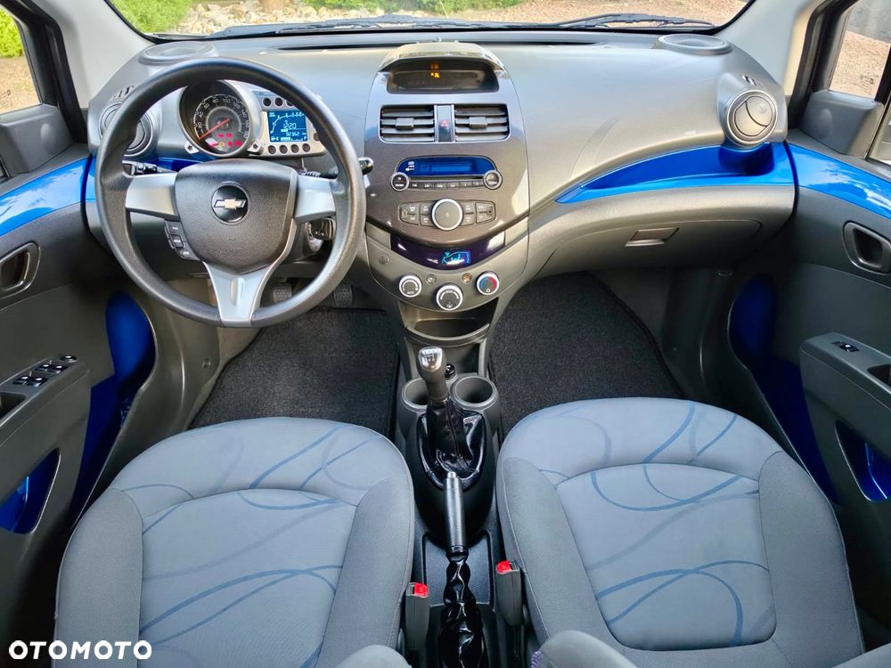 Chevrolet Spark 1.2 LS+ Design - 4