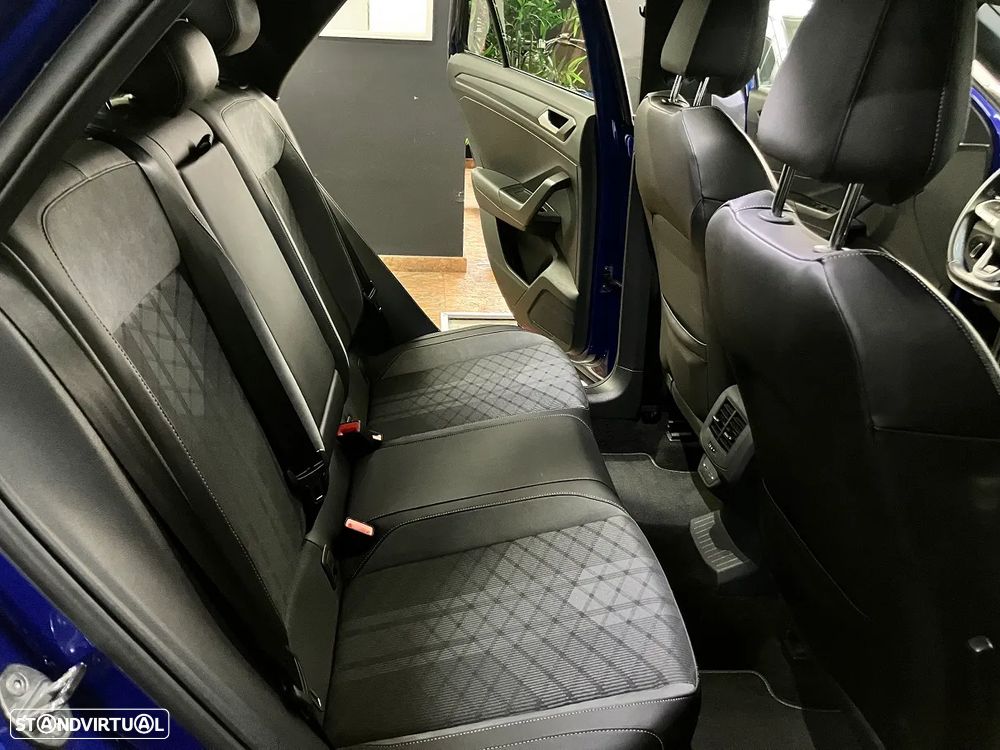 VW T-Roc 1.5 TSI R-Line DSG - 13