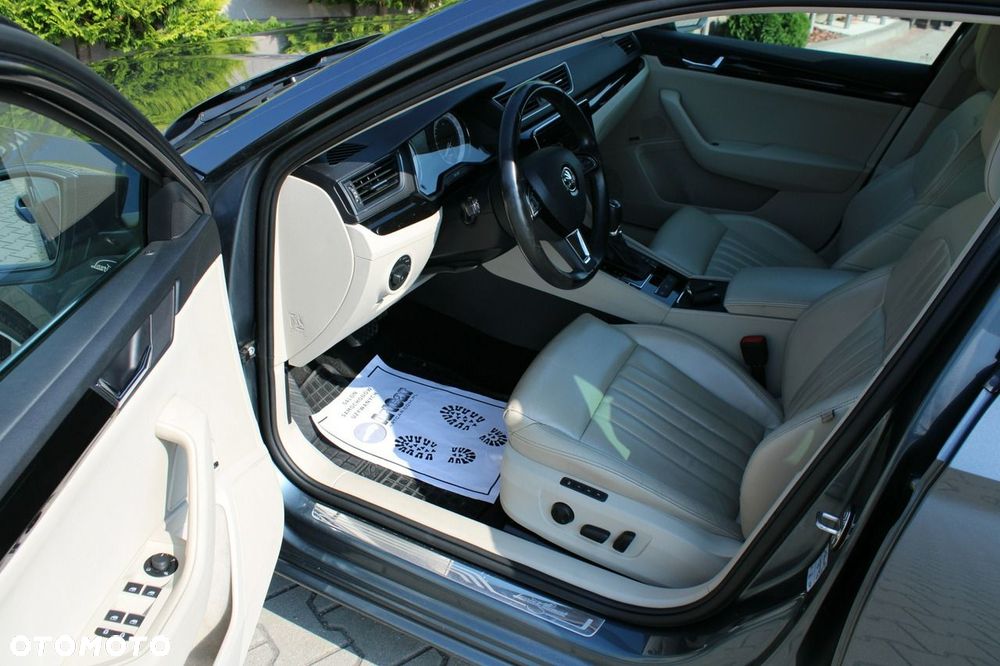 Skoda Superb 2.0 TDI 4x4 DSG L&K - 20