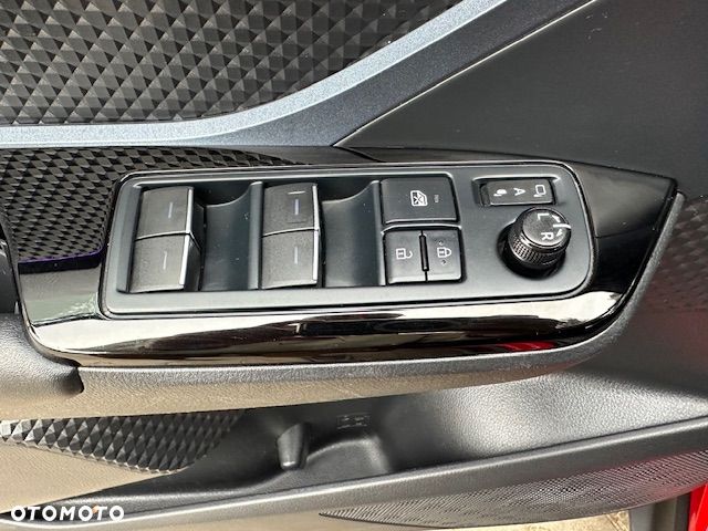 Toyota C-HR 2.0 Business-Edition - 24