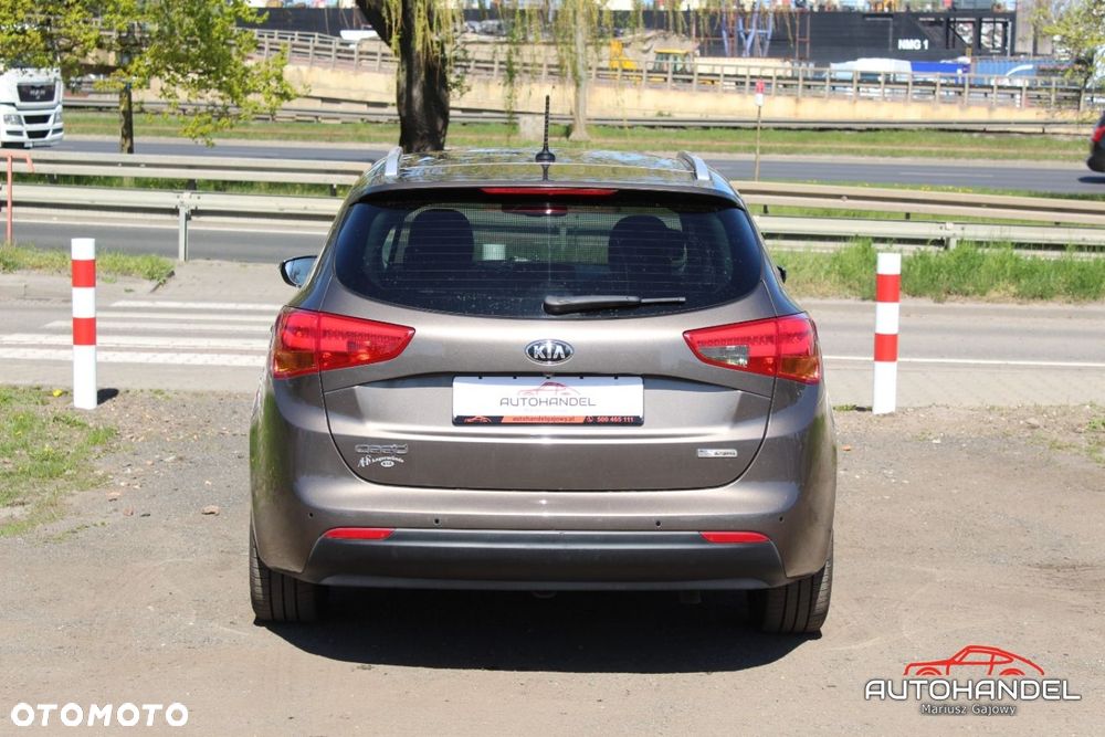 Kia Ceed - 5