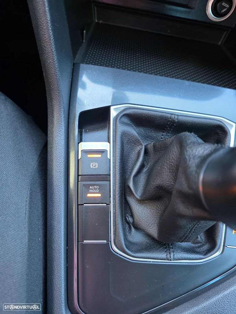 VW Tiguan 1.5 TSI Confortline - 41