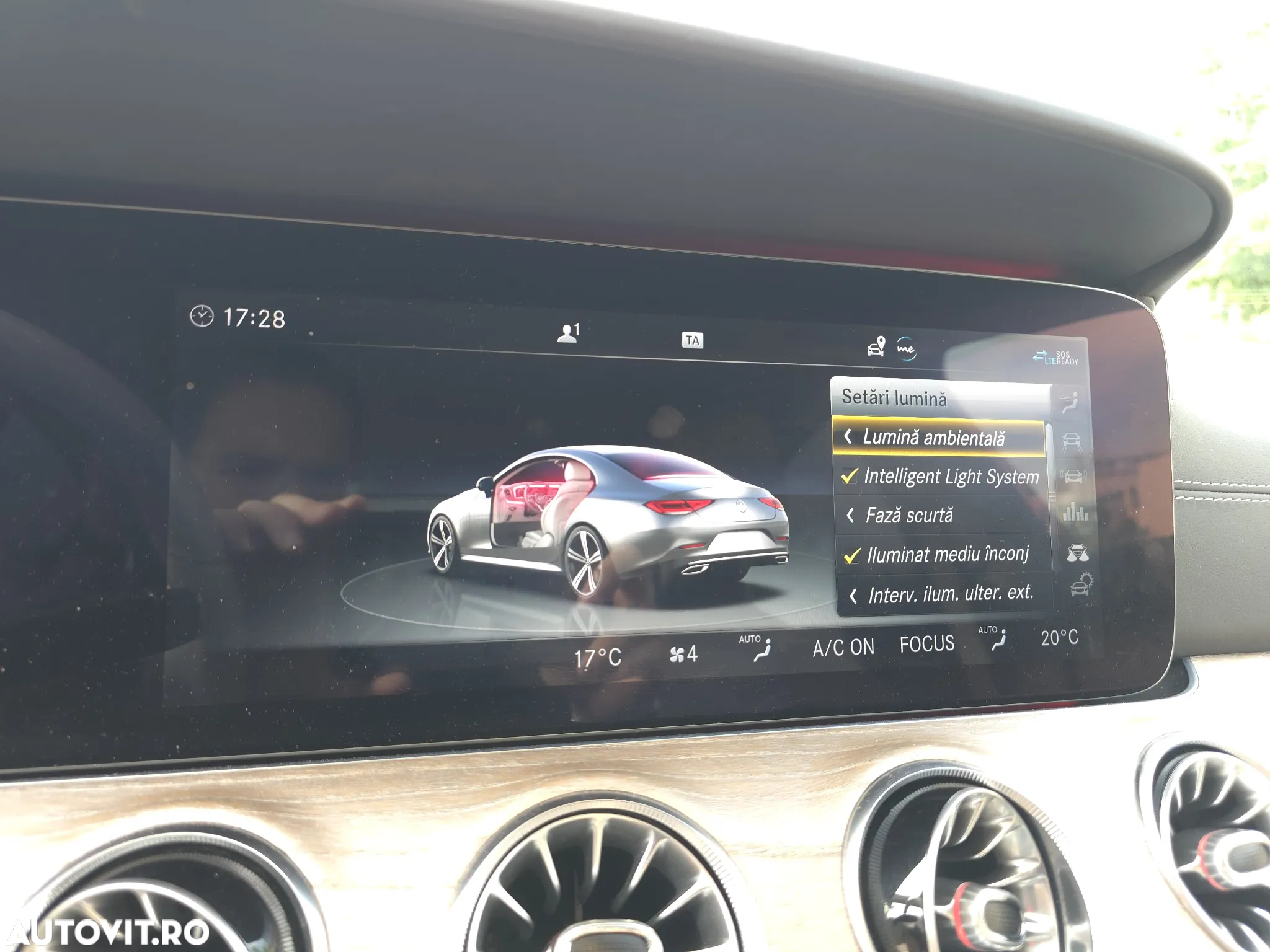 Mercedes-Benz CLS 450 4MATIC Aut - 34