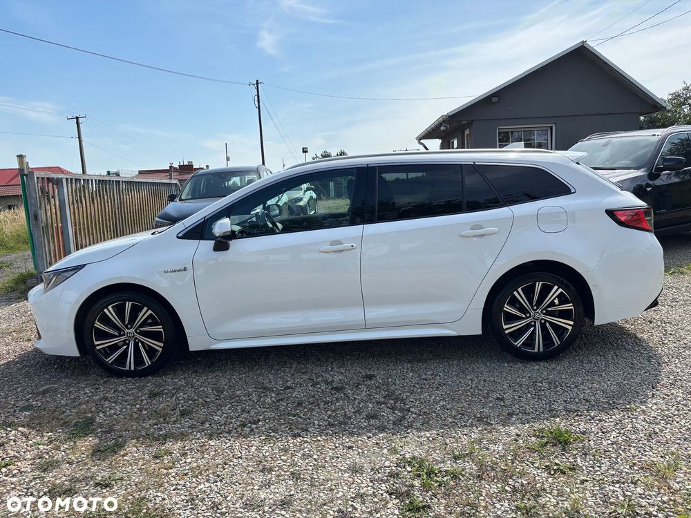 Toyota Corolla 2.0 Hybrid Comfort - 22