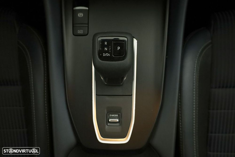 Nissan Qashqai 1.3 DIG-T Tekna Xtronic - 14