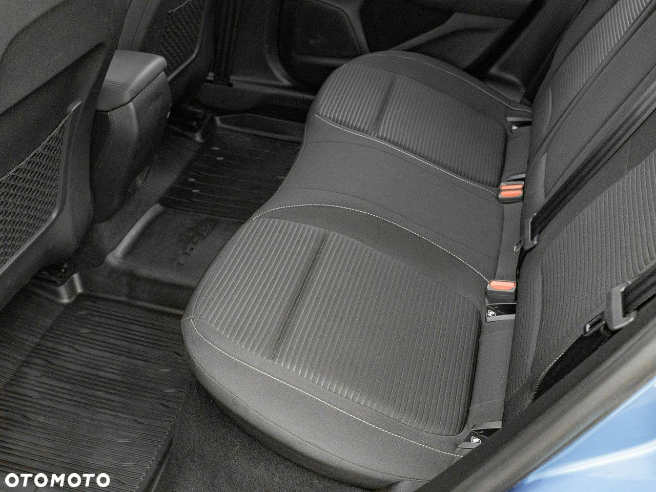 Ford Focus 1.0 EcoBoost Titanium - 28